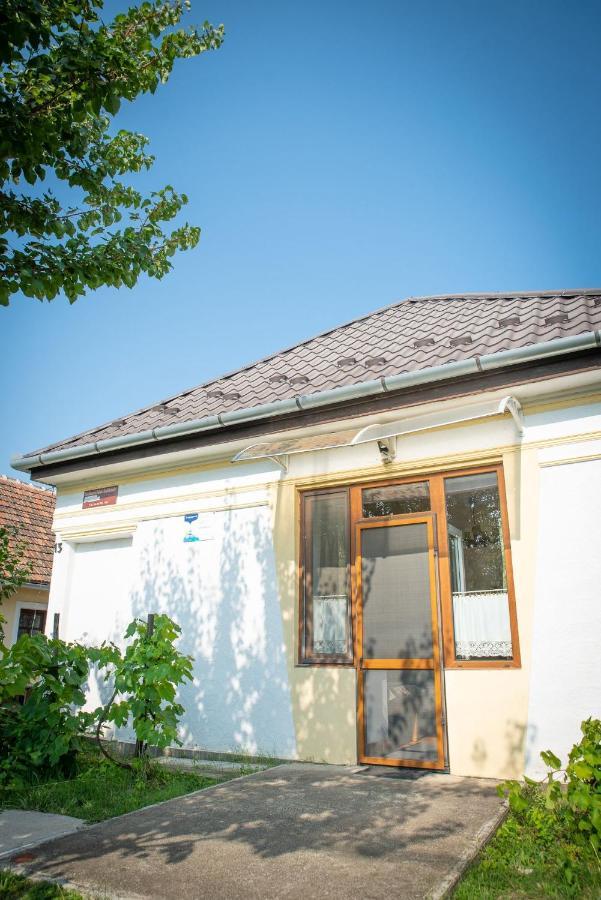 Zöldkapus Vendégház Fony Exterior foto